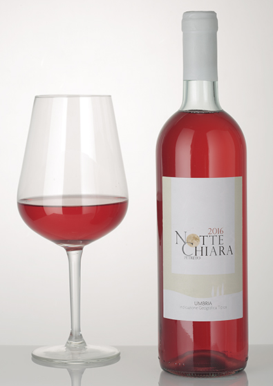 Vino Rosé Notte Chiara Vino Rosé Umbria IGT. Cantina Petreto Azienda Agraria Villa Valentina Umbertide Umbria