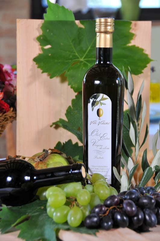 Olio Extra Vergine di Oliva di qualità superiore dell'Azienda Agraria Villa Valentina Umbertide Perugia